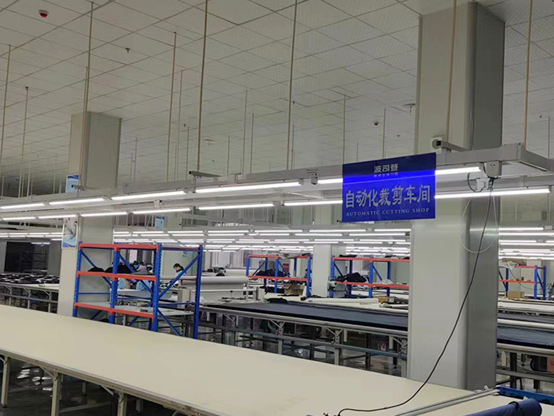 封闭母线槽